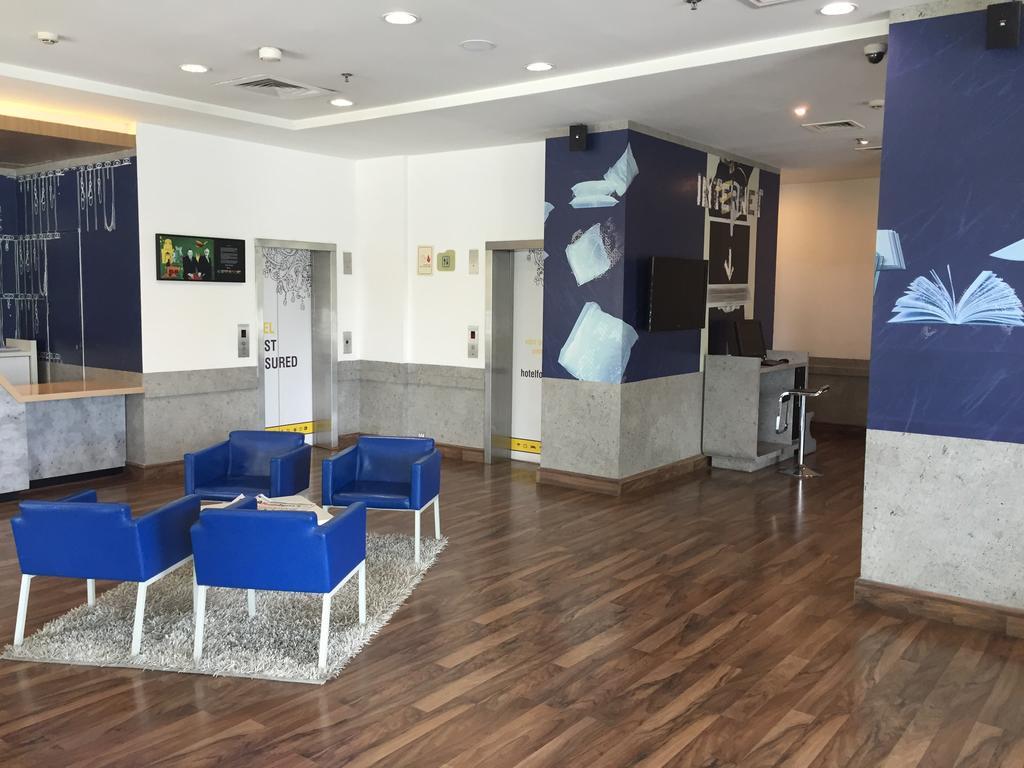 Hotel Caspia Pro Greater Noida Extérieur photo