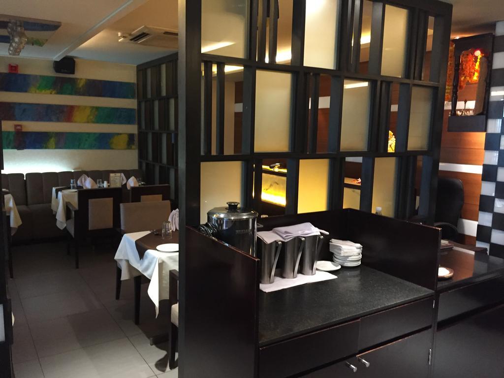 Hotel Caspia Pro Greater Noida Extérieur photo