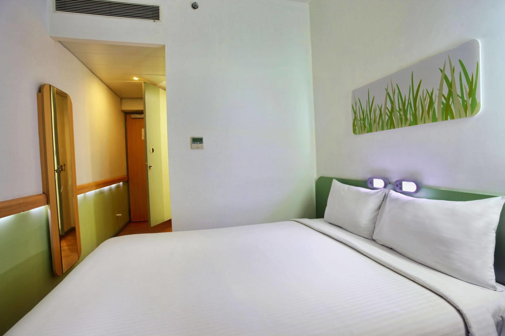 Hotel Caspia Pro Greater Noida Extérieur photo